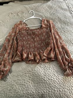 Tops & Dresses