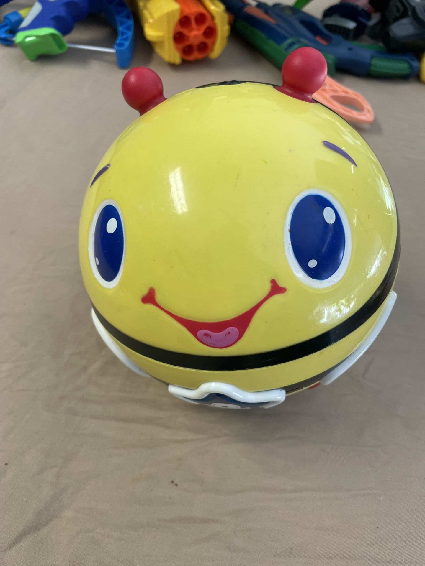 Bright  Starts Have a ball Roll and Chase Bumble Bee Musical Activity Toy