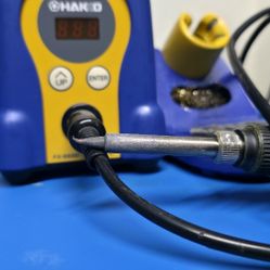 Hakko Soldering Station With Matt 