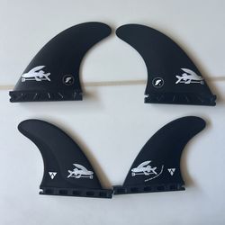 New- never used- Quad Futures F6 - Medium Thruster - Alpha Series Fins