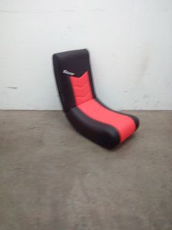 X Rocker Like New Pickup Between 2:00-10:40 Pm Rainbow/Charleston Cash Only Read Description 