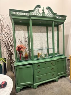 Green Cabinet