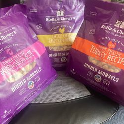 Cat Food, Stella And Chewy