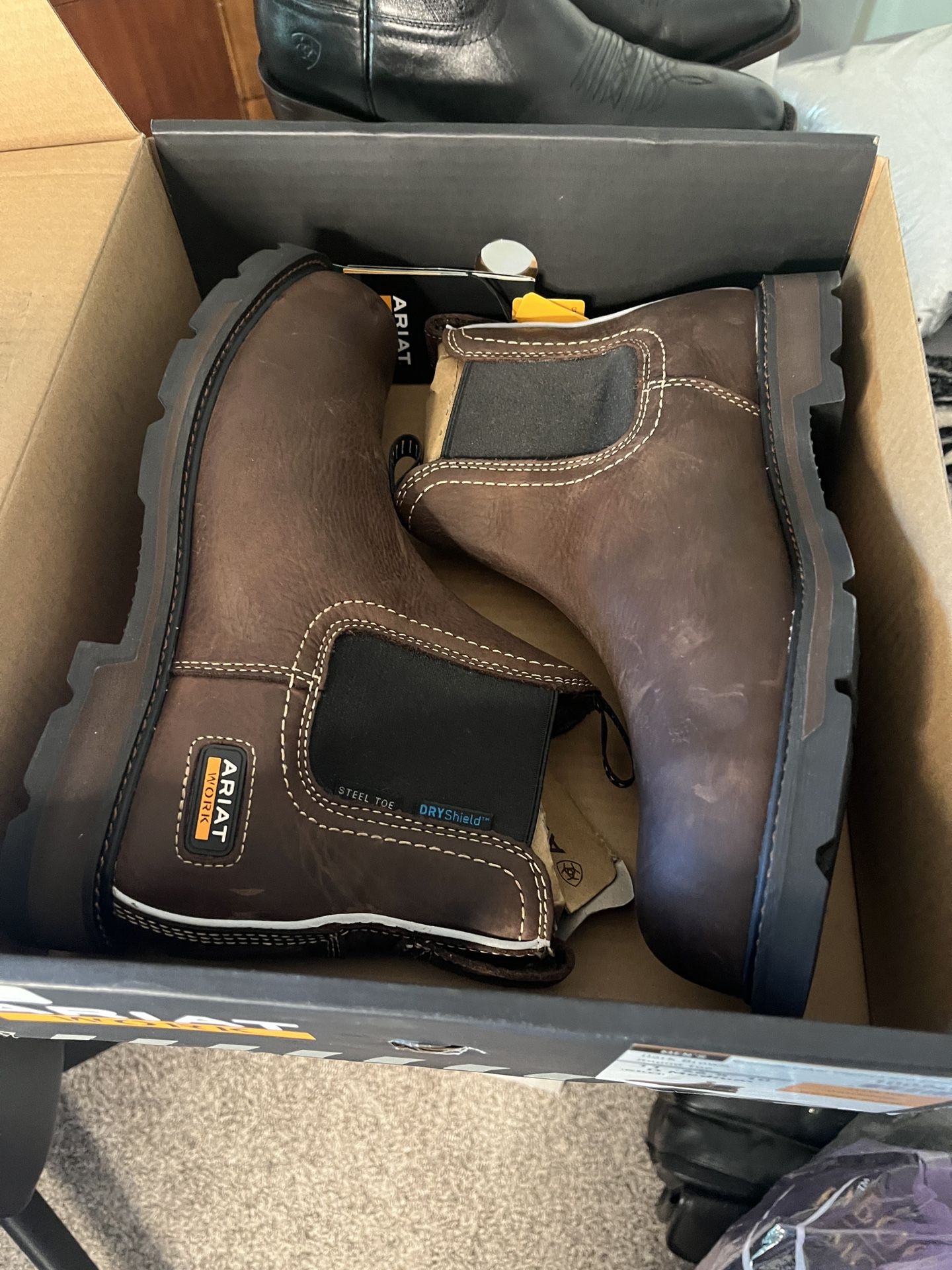 Mens Ariat Groundbreaker Safety Toe Size 11