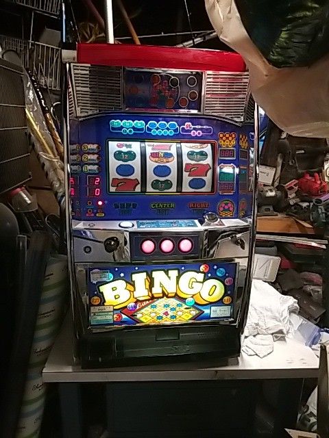 Slot Machine Su Er Bingo With Key And Coi S