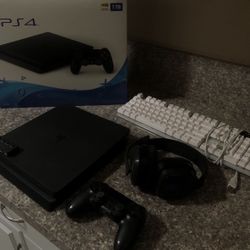 PS4