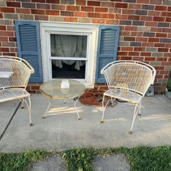Old Table Metal Chair Set