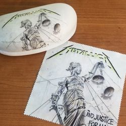 *Metallica* (And Justice For All) Hard Clamshell Eyeglass/Sunglass Case with a cleaning cloth! 