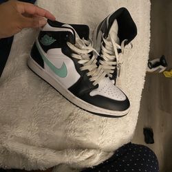 Nice air Jordan size 9