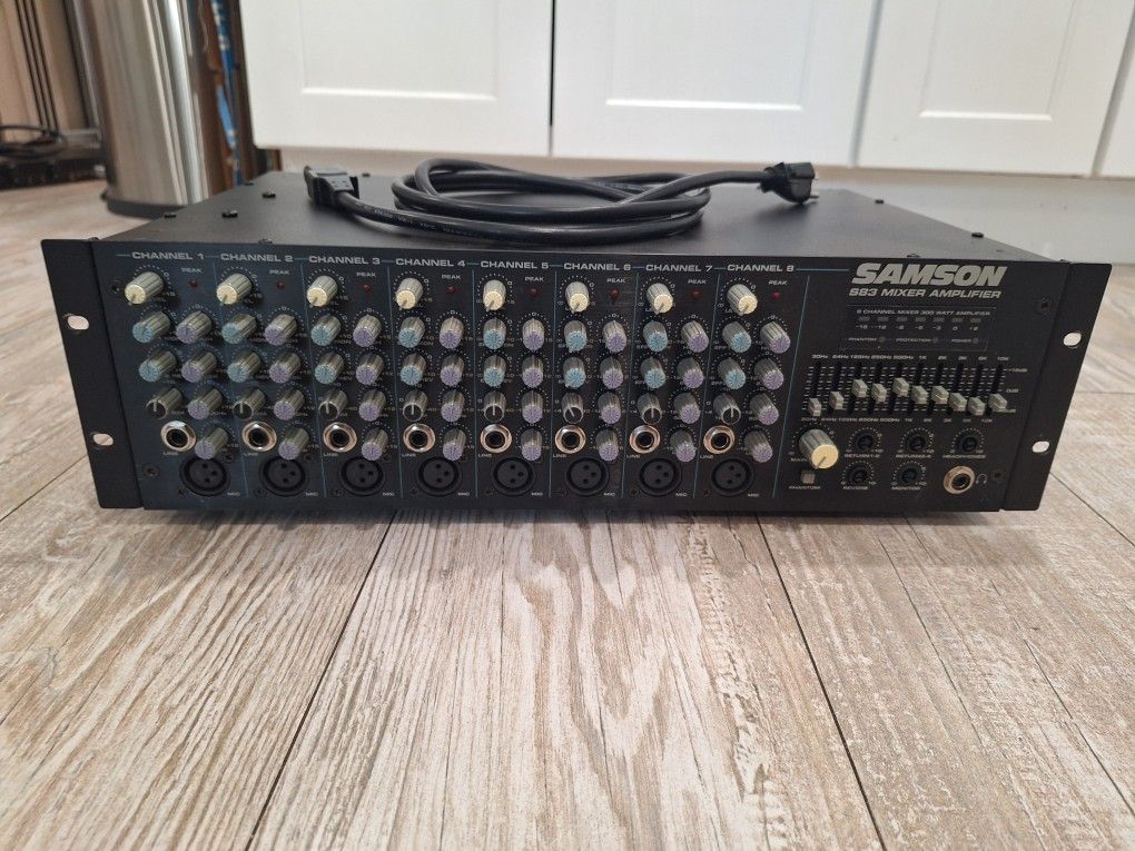 Samson S83 Mixer Amplifier