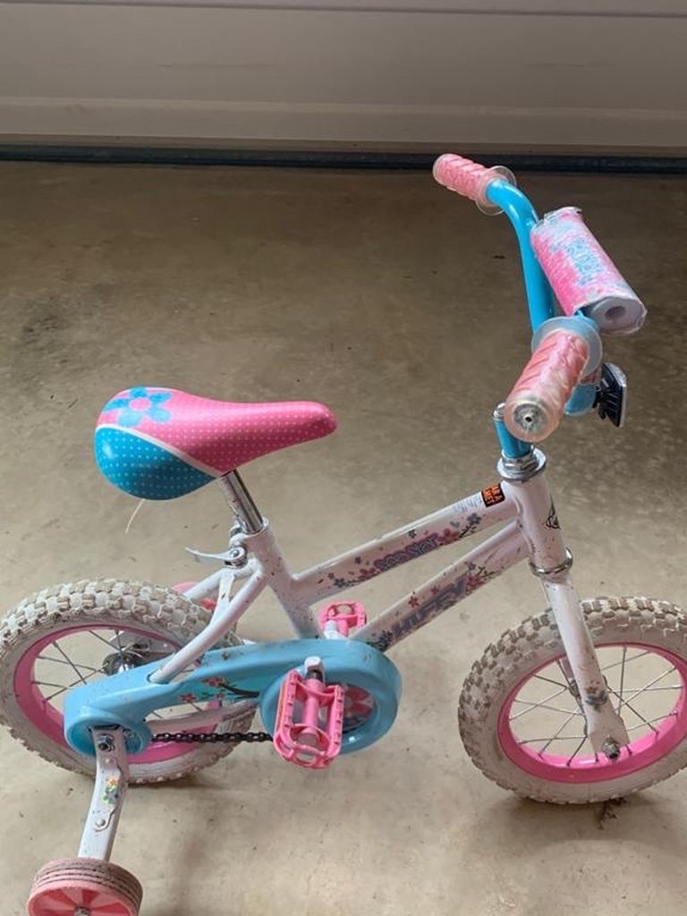 Huffy Seastar 12” Girls Bicycle