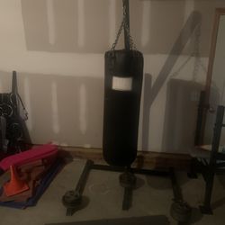 Title Classic Heavy Punching Bag