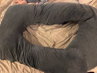 Pregnancy pillow