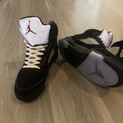 Jordan 5 Black Metallic 