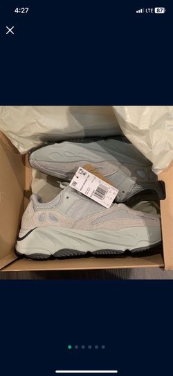 Yeezy Boost 700
