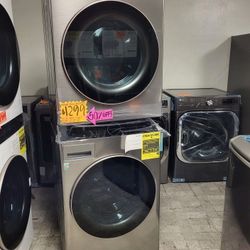 LG ThinQ WashTower Single Unit Front Load Washer 4.5 Cubic Feet  AND  Gas Dryer 7.4 Cubic Feet NB