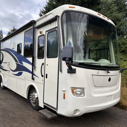 2006 Roadmaster Holiday Rambler