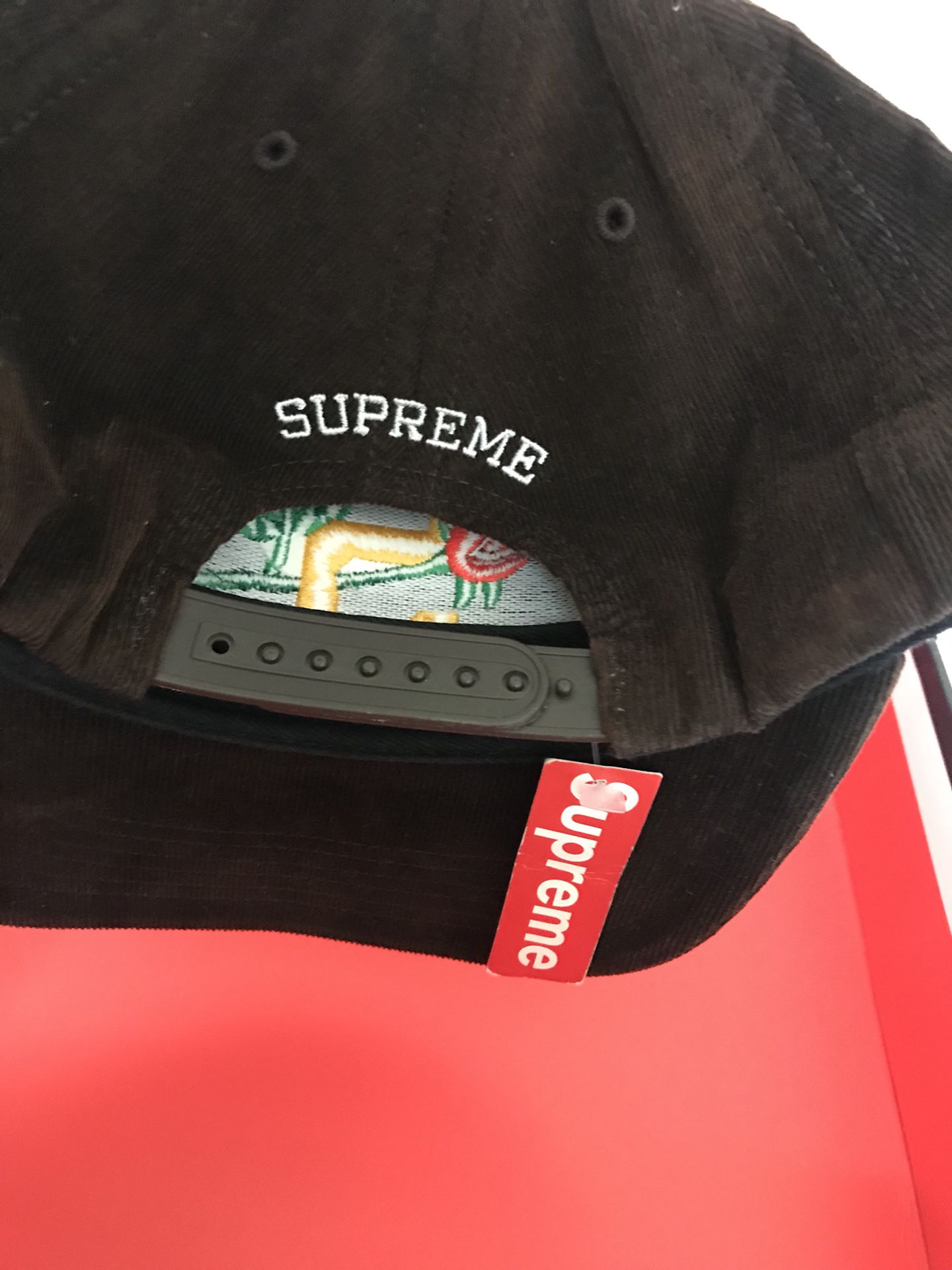 Supreme rose cord hat 5 Panel SnapBack for Sale in Los Angeles, CA