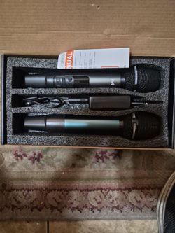 Professional wireless microphones