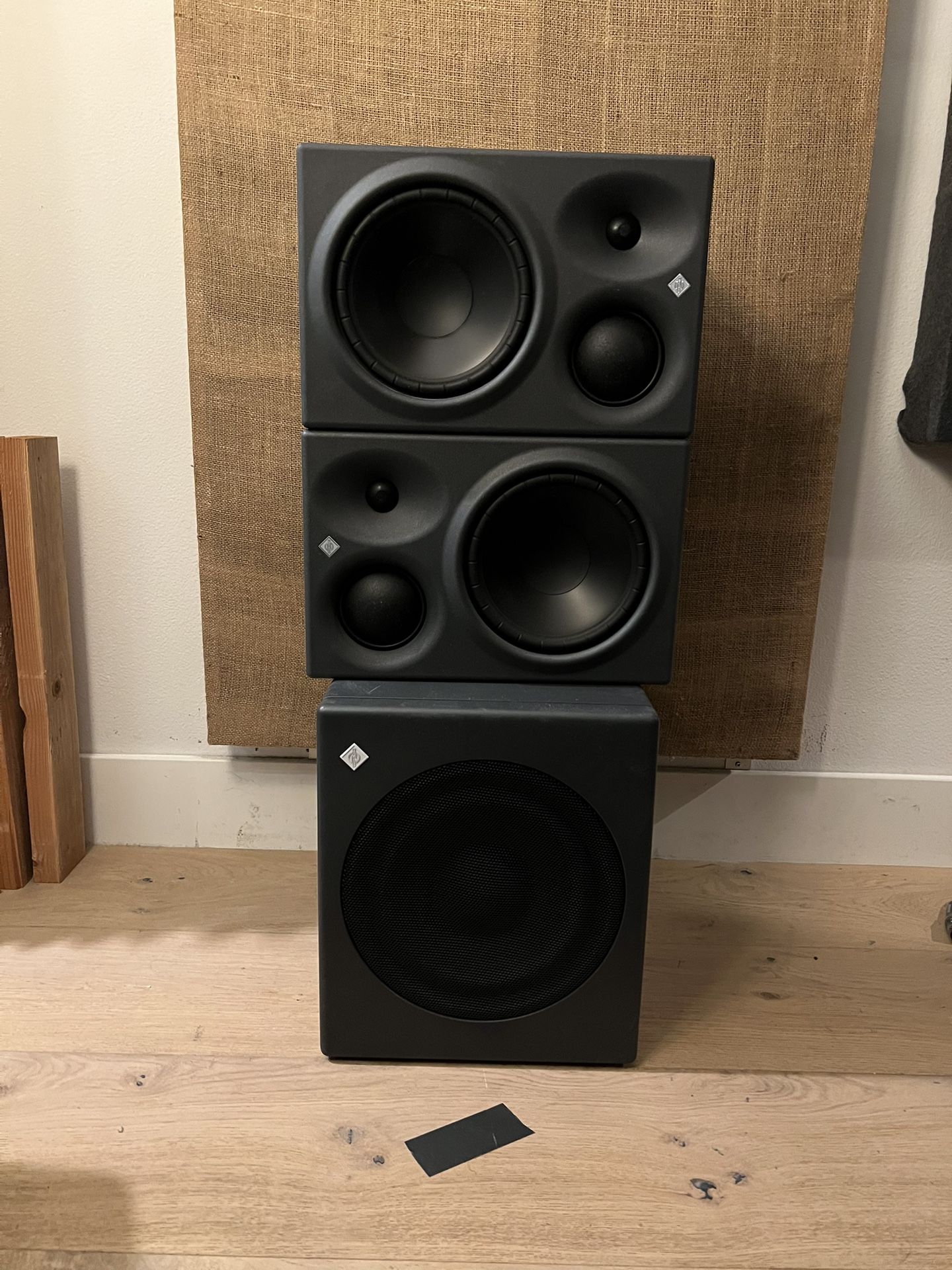 NEUMANN KH310 (Stereo Pair) + KH750 +MA1