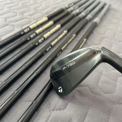 TaylorMade P790 Black Iron Set Dynamic Gold 105g black shafts S300