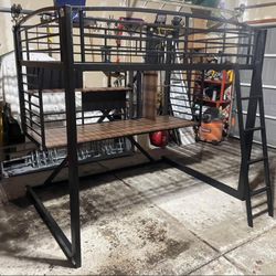 Full Size Loft Bed With Desk