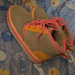 kids ugg neumel ll boot kids size 4