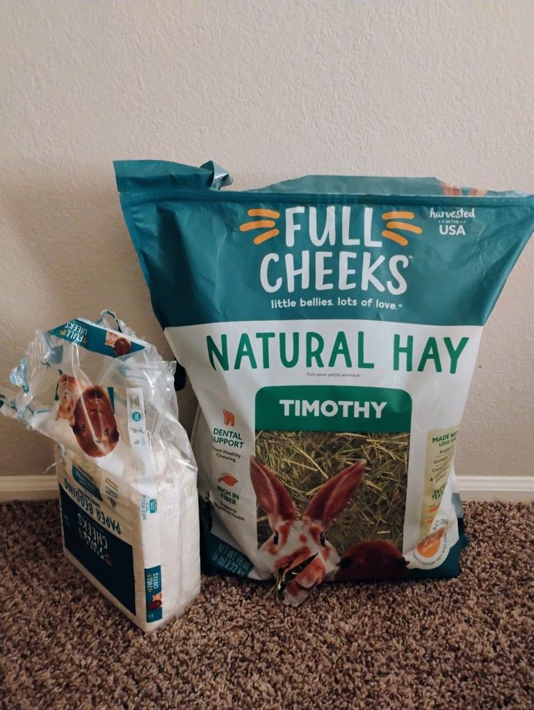 FREE HAY / BEDDING