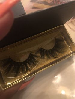 Mink lashes