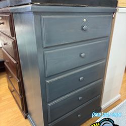 Grey Pinewood Lock Dresser 5 Drawer 