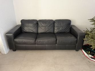 Black Leather Couches 