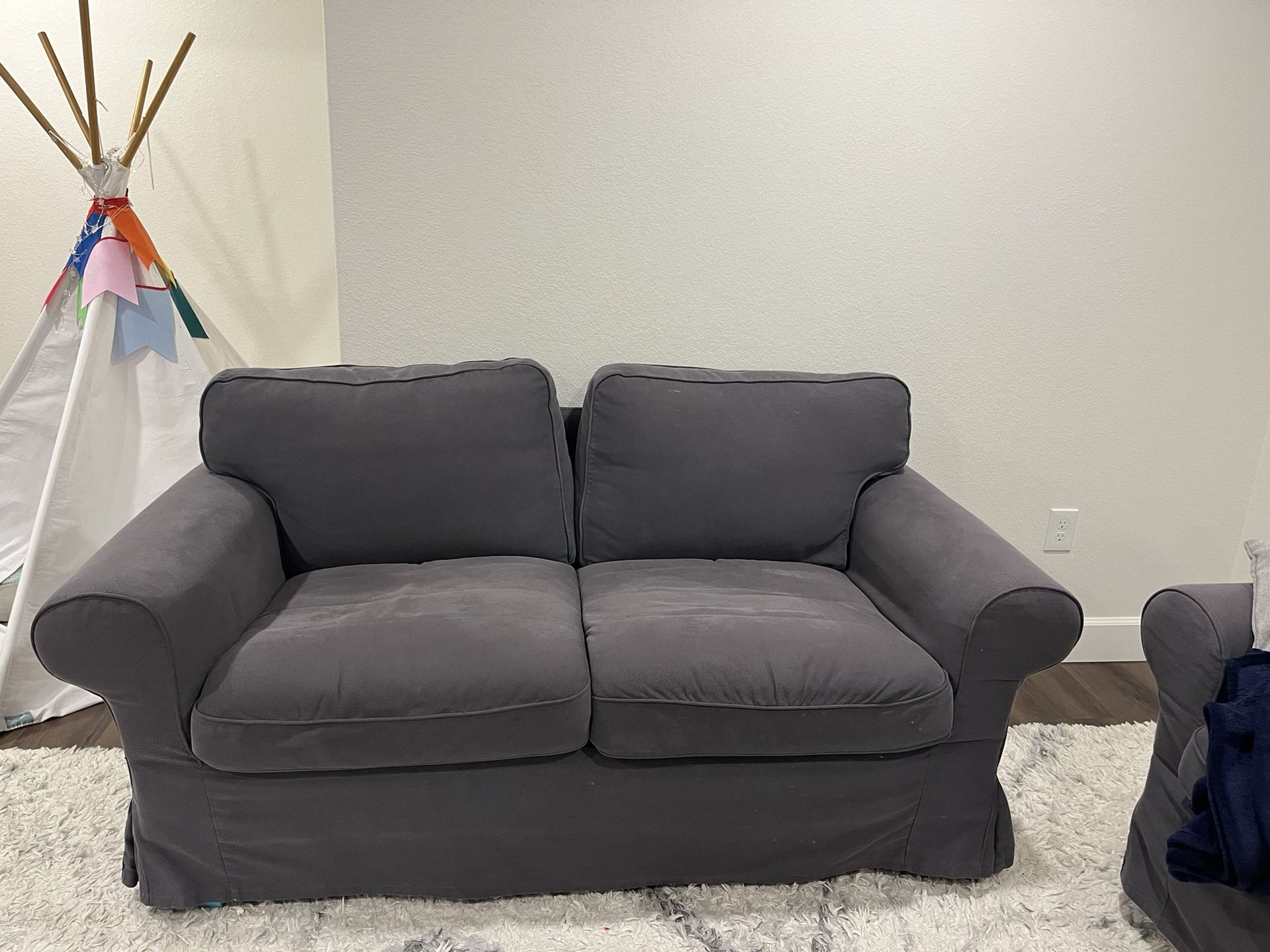 IKEA UPPLAND loveseat