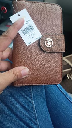 Michael Kors Medium Tab 8-Fold Wallet Brown