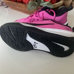 Pink Nike 