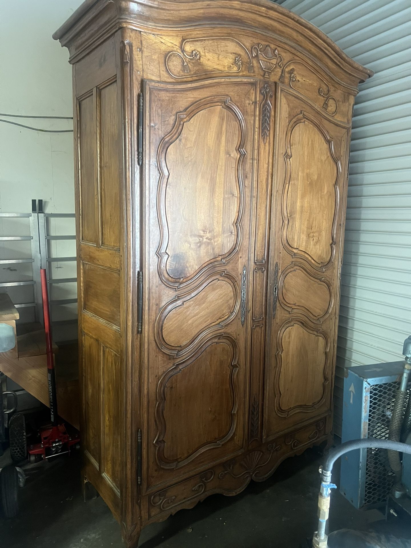 1800 French Huge Armoire With Key