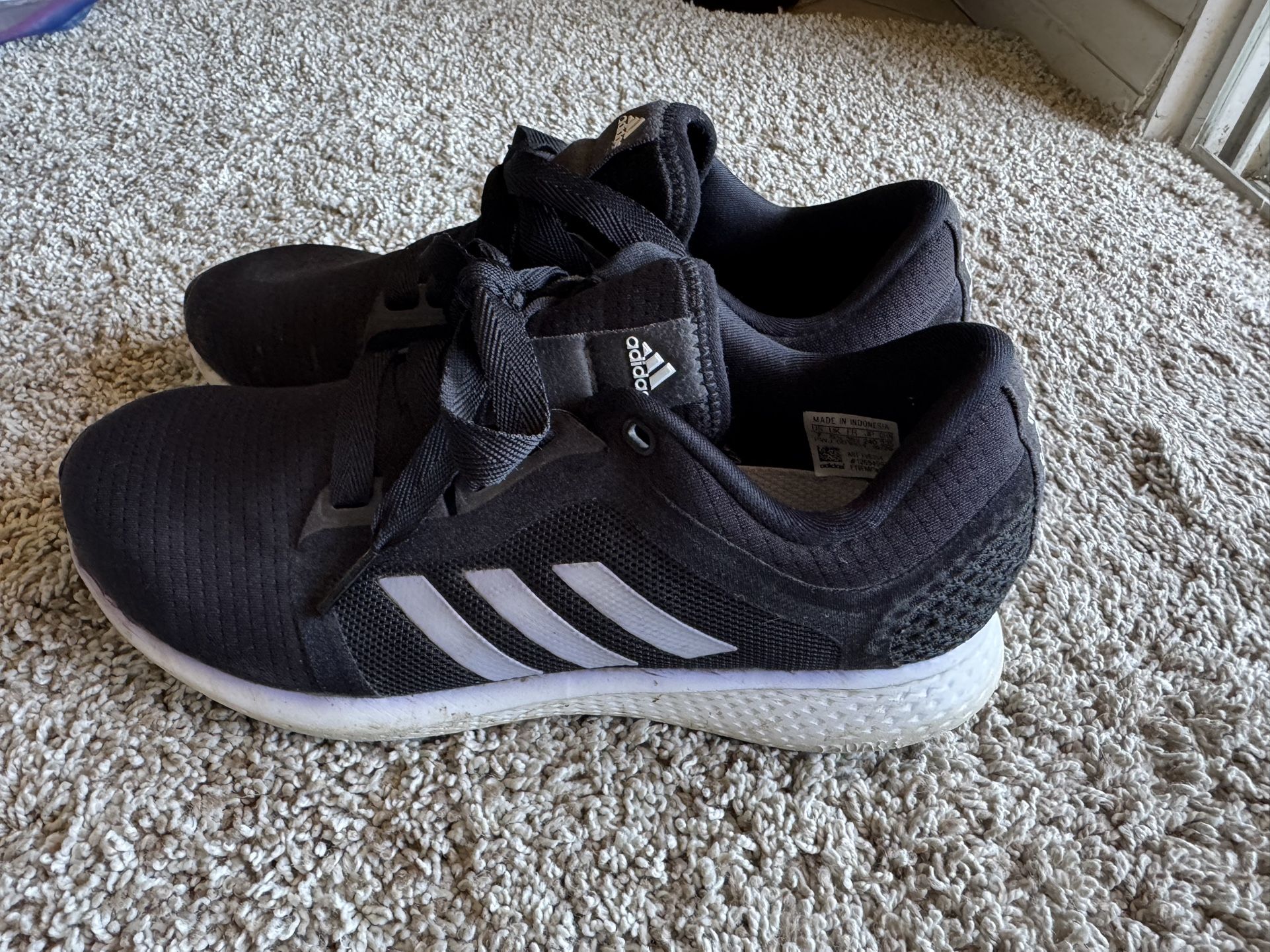 Adidas Women's Running Shoes Size 7