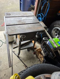Rockwell table saw