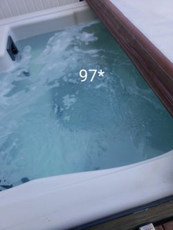 FREE. Viking 6 Person Hot Tub 