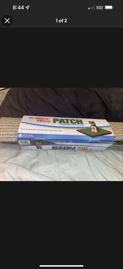 Four Paws Wee-Wee Patch Indoor Potty Replacement Grass Small 20” X 20”
