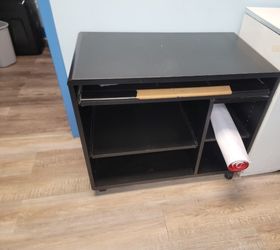 Black Desk