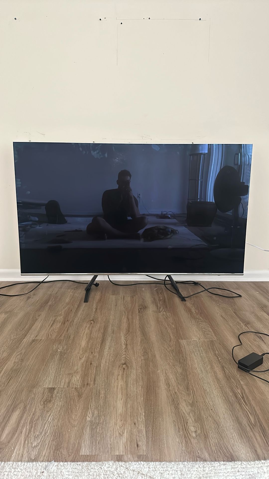 65” SAMSUNG SMART TV