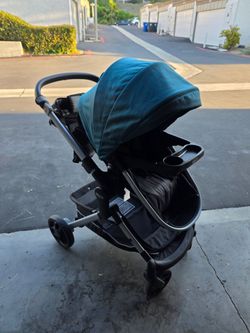 Free stroller and carseat graco