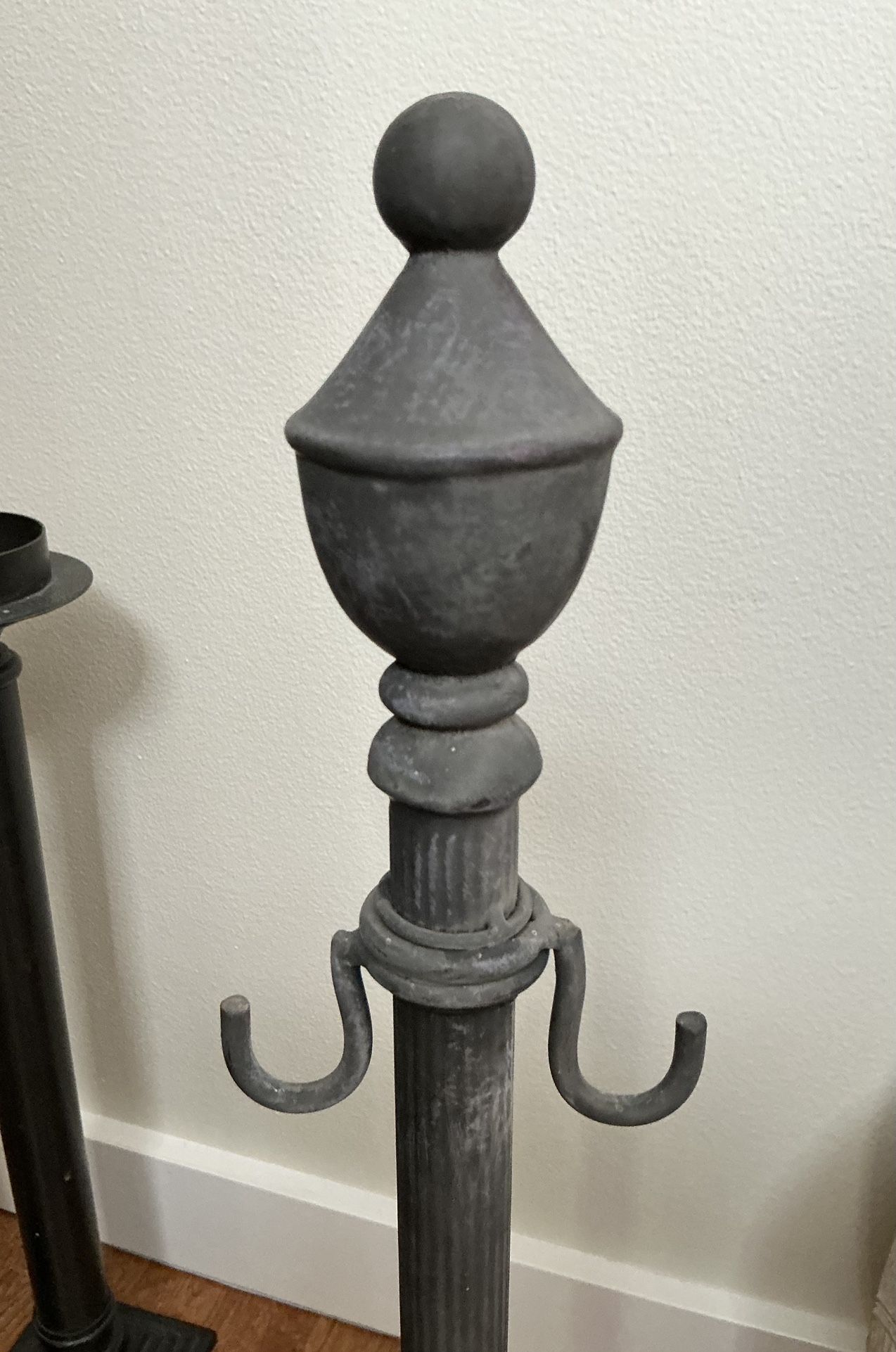 Vintage Iron Wreath Stand