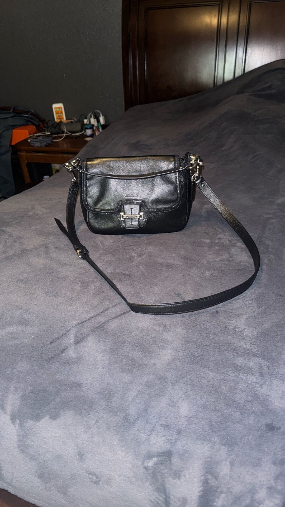 Coach Bag Black COACH Taylor Leather Crossbody Bag in black N#G1320-F25206 Size-10x7x3in Good Condition 👍🏻