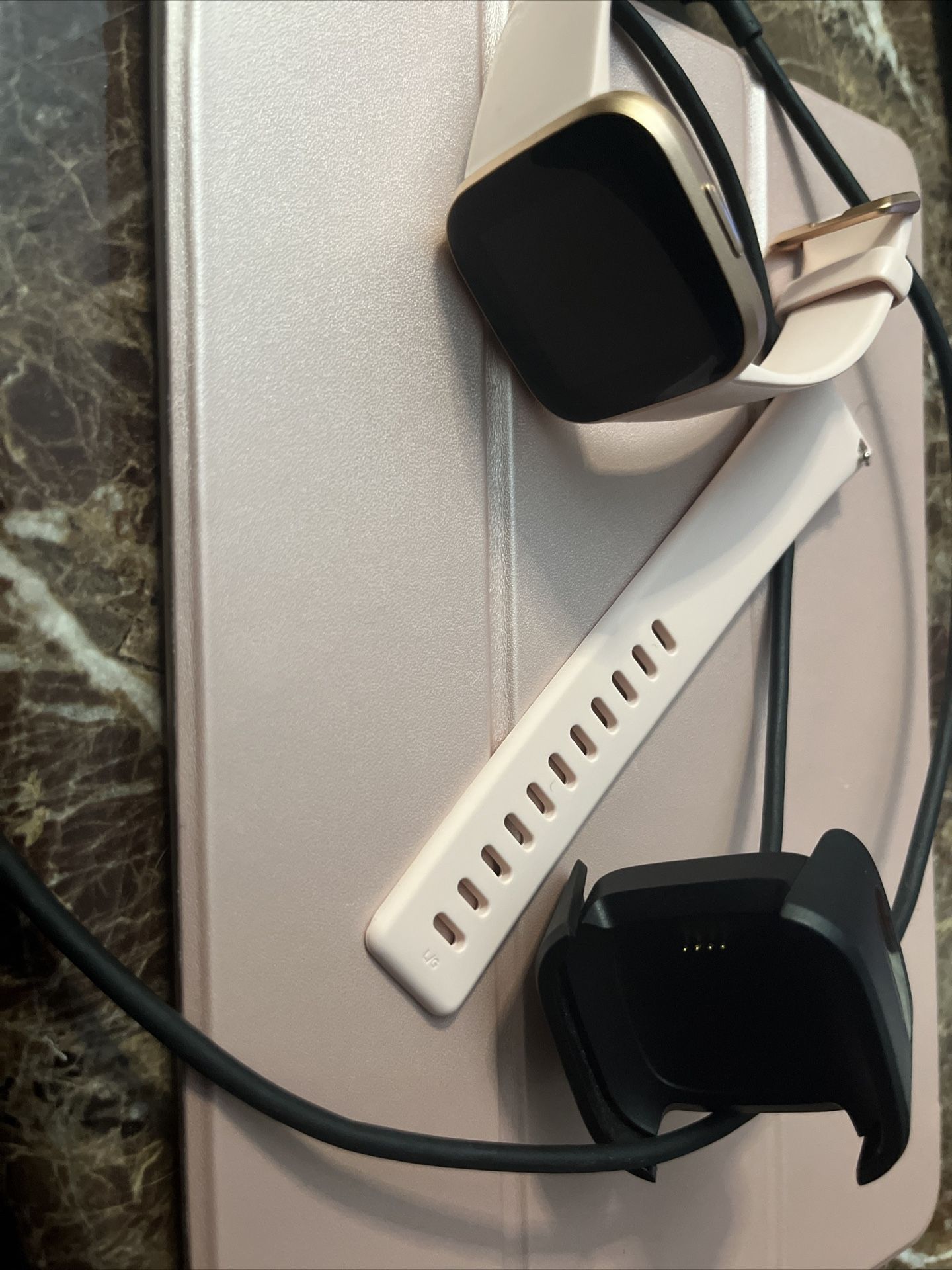 Fitbit Versa 2 Activity Tracker & Fitbit OS Tracker With chargers And Bands