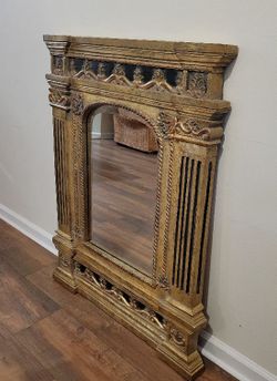 Ornate Gilt Wall Mirror 