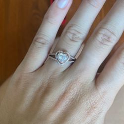 1 Carat Heart Shape Moissanite Diamond Ring 