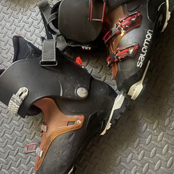 Men’s Ski Boots