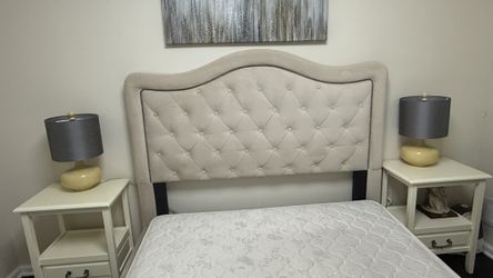 Bob’s Troy Upholstered Queen Bed Frame - Buckwheat - $90