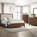 New Five Piece  Queen  Bedroom Set